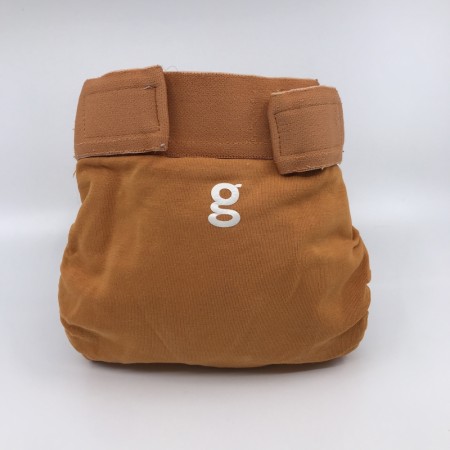 gDiapers Medium u/pouch Great Orange