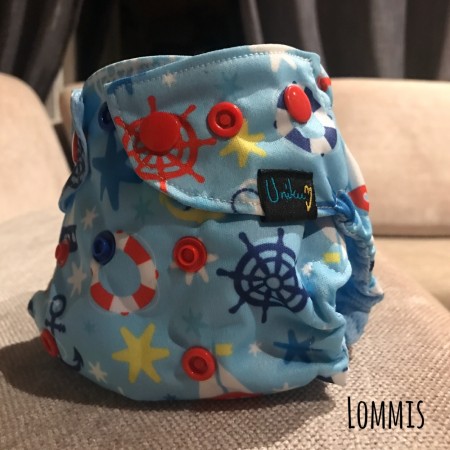 Nyhet! Lommis™ - Nyfødt/Small - Gone Sailing - UnikumBLEIA tøybleier